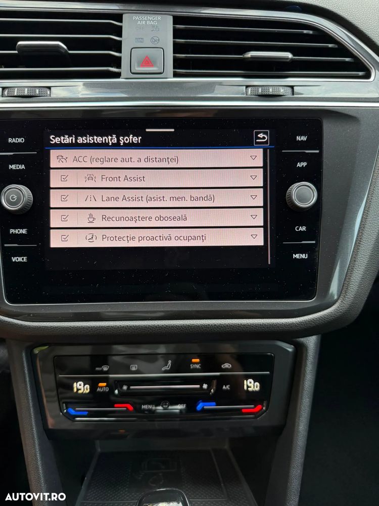 Volkswagen Tiguan 2.0 TDI SCR 4MOTION DSG Life - 16