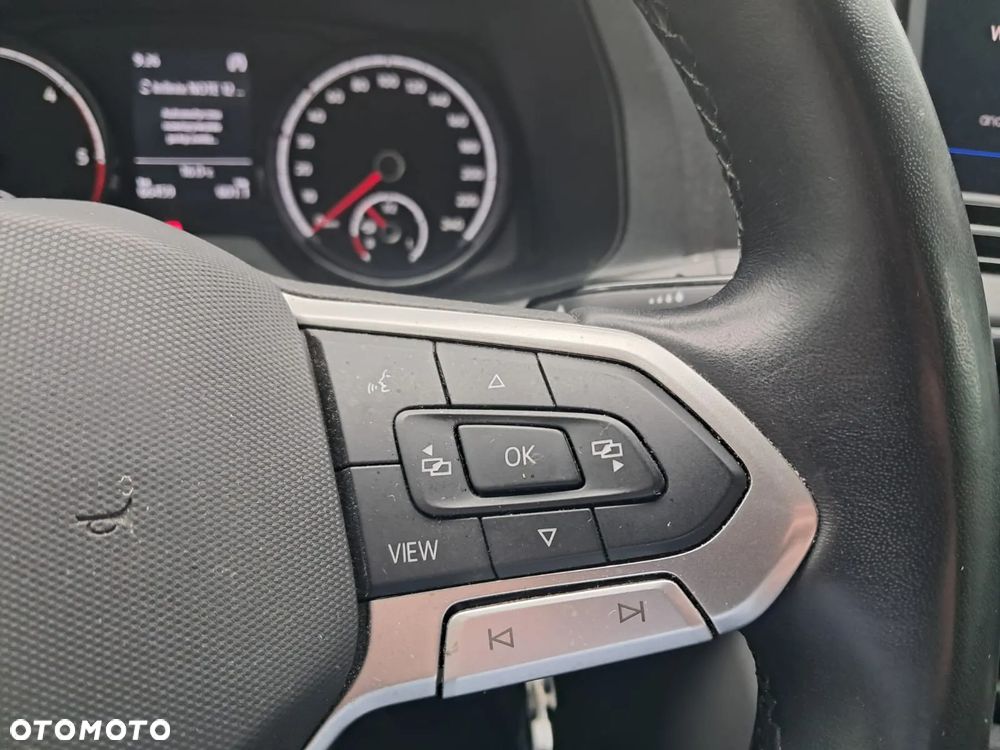 Volkswagen Transporter - 9