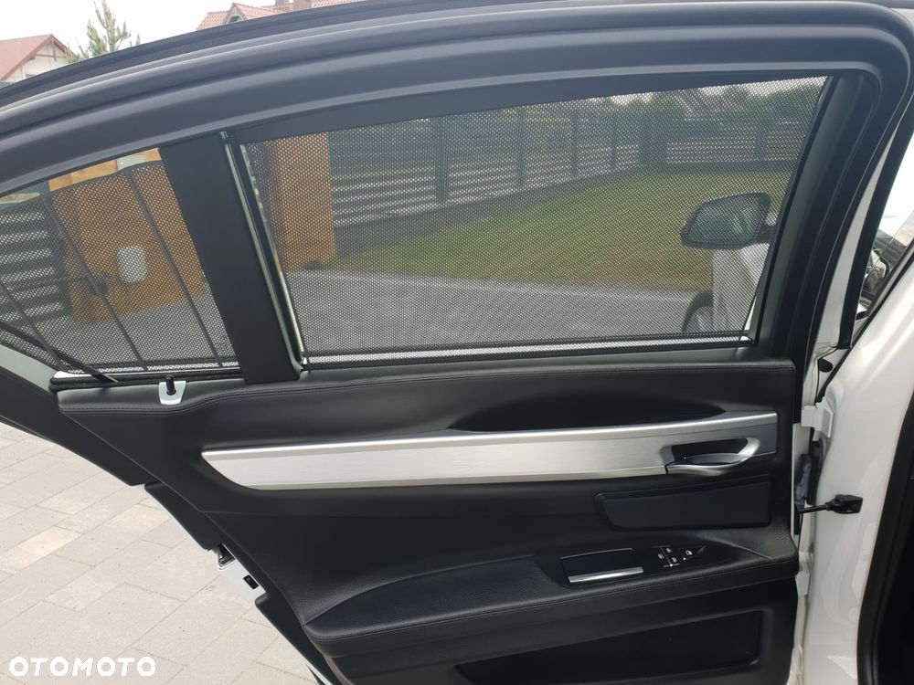 BMW Seria 7 730d xDrive - 17