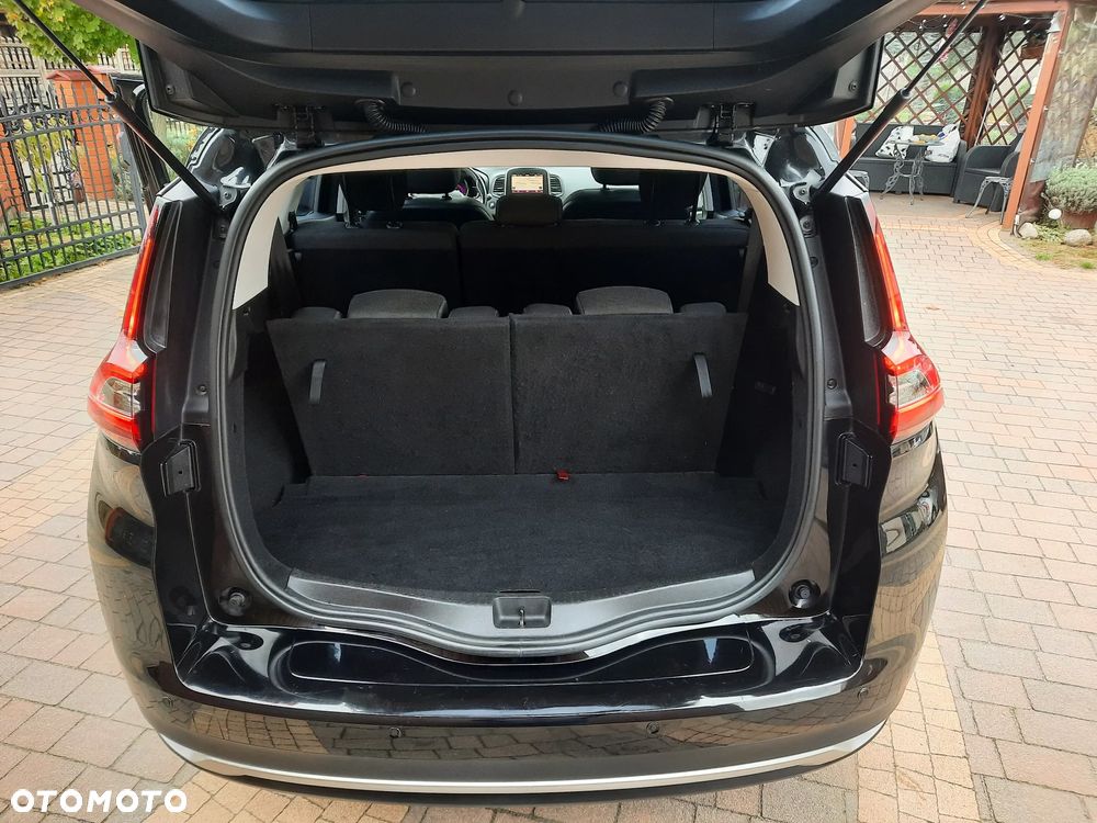 Renault Grand Scenic - 9