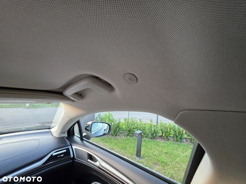 Ford Mondeo 2.0 EcoBlue Vignale - 31