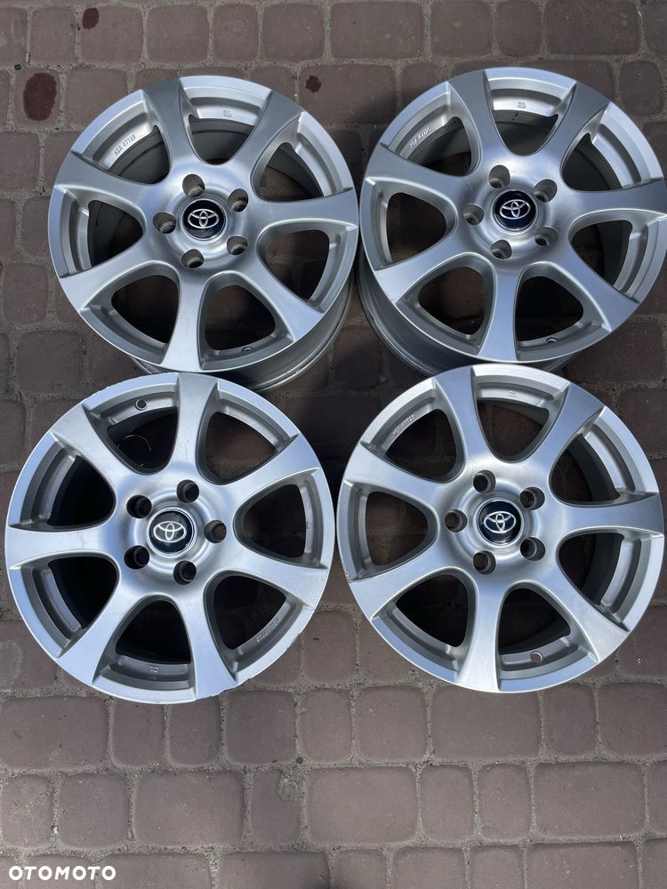 FELGI ALUMINIOWE Toyota 7" x 16" x 5x114,3 x 67,1 x ET 42