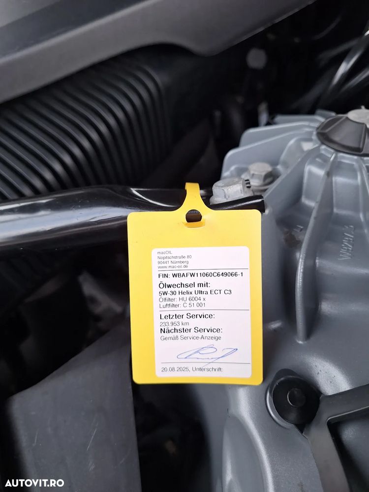 BMW Seria 5 520d Aut. - 37