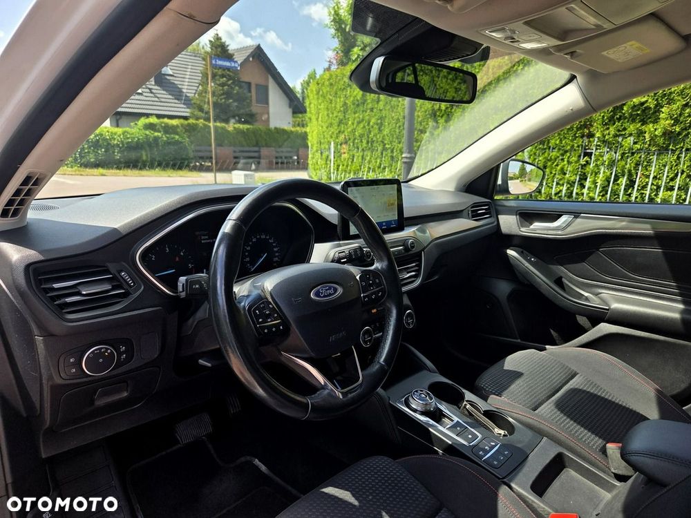 Ford Focus 1.5 EcoBlue Start-Stopp-System ST-LINE - 9