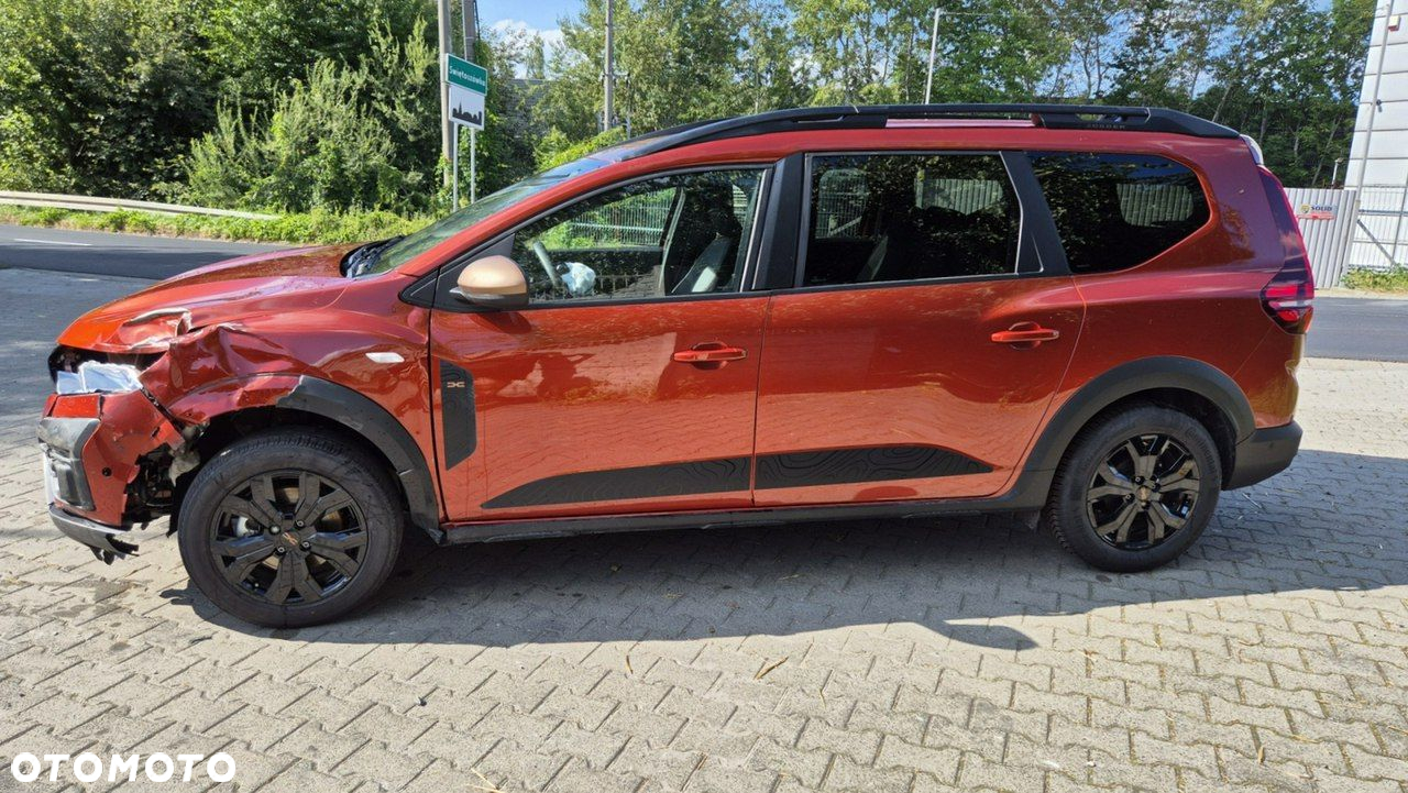 Dacia Jogger 1.6 Full Hybrid 140 Extreme MMT - 8