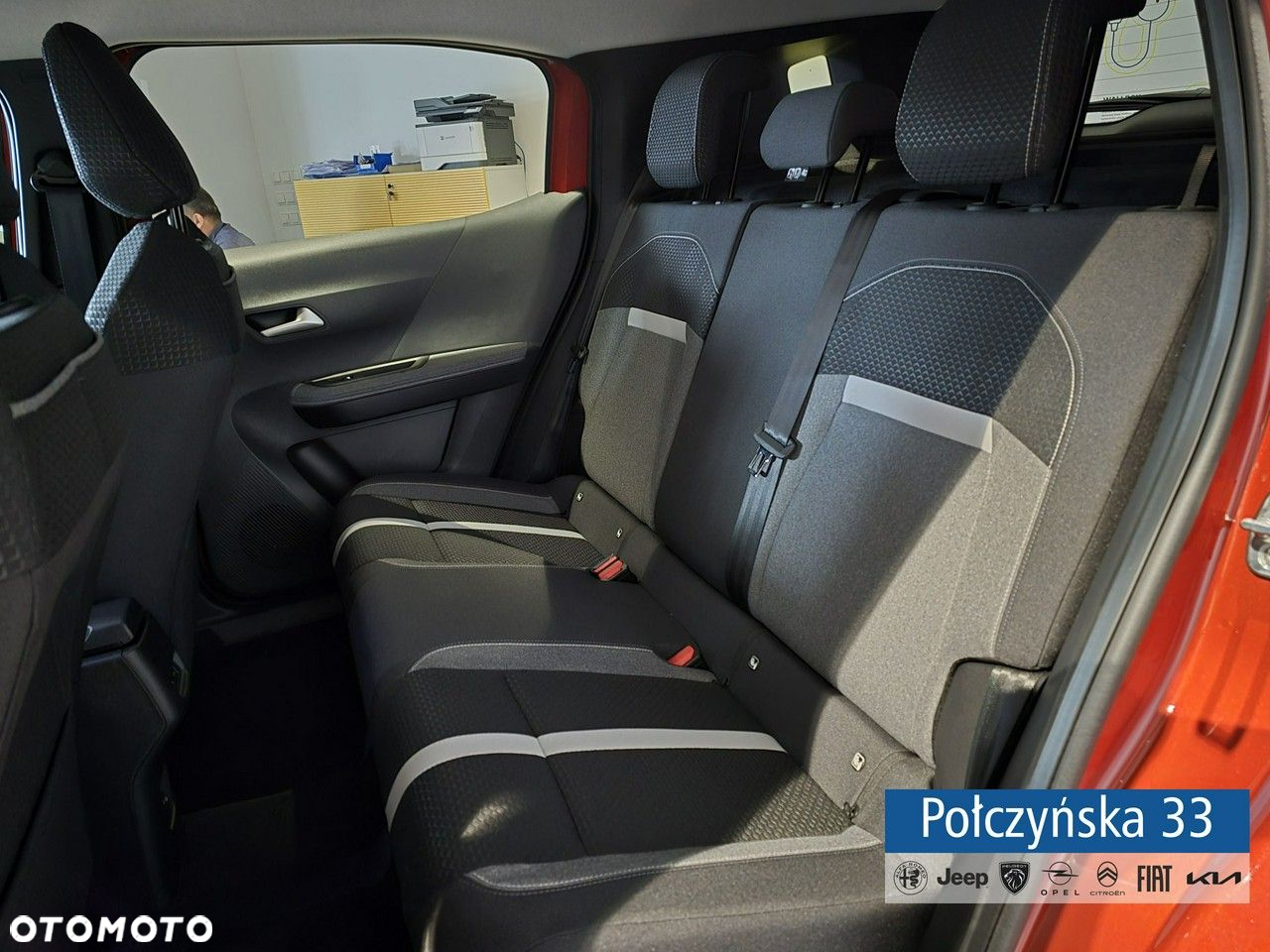 Opel Frontera - 16
