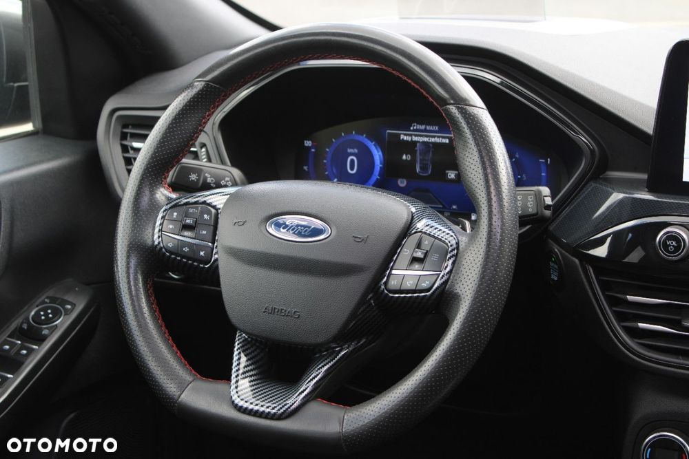 Ford Kuga - 30