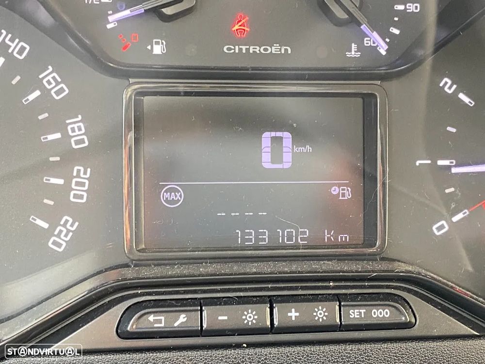 Citroën C3 1.2 PureTech Shine - 19