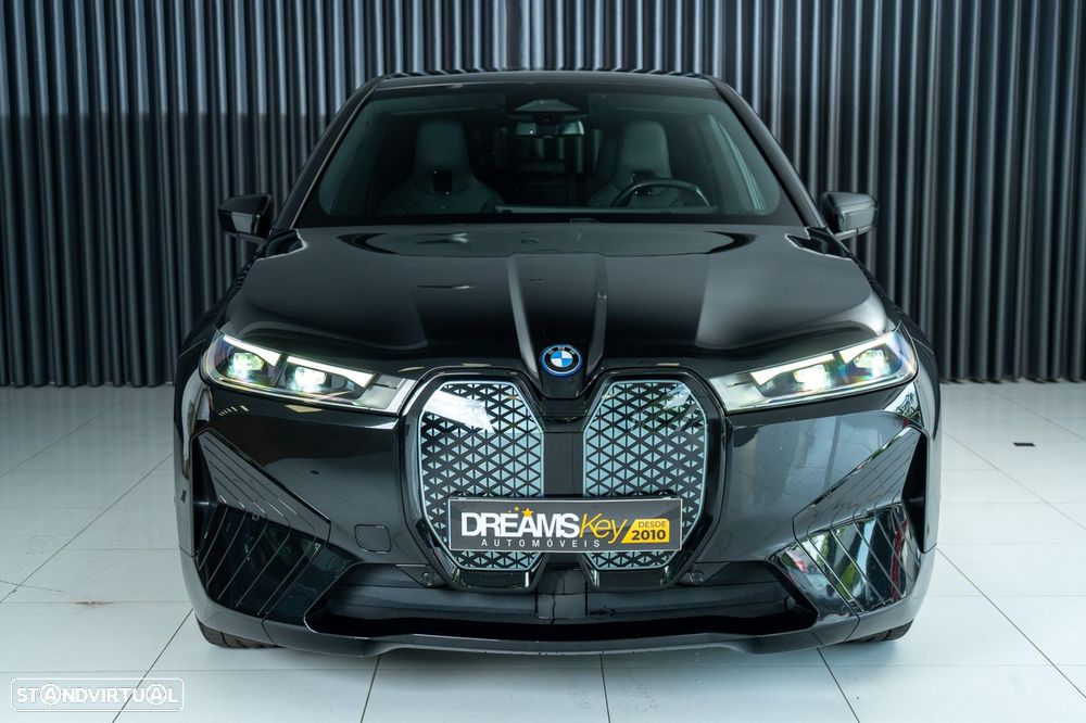 BMW iX xDrive 50 Pack Desportivo - 4