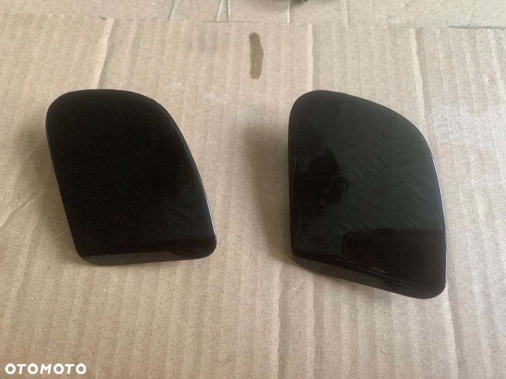 Zaślepka spryskiwacza ALFA ROMEO GIULIETTA kolor 601 - 9