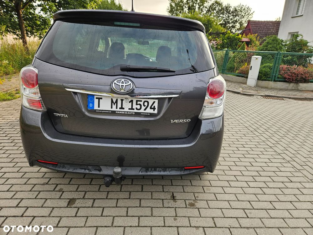 Toyota Verso 1.8 5-Sitzer Life - 5