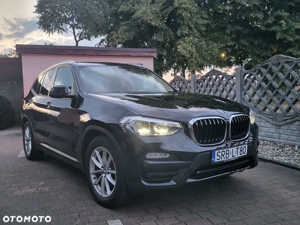 BMW X3 xDrive20d Advantage - 1