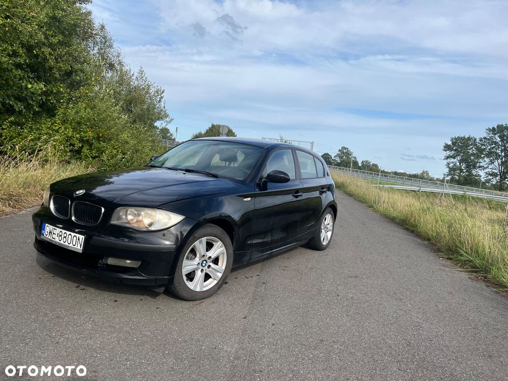 BMW Seria 1 116i - 11