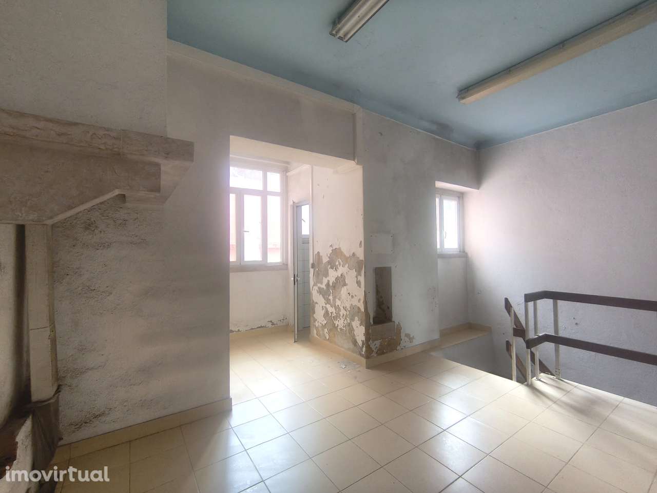 LOJA COMERCIAL para comercio ou habitação - Grande imagem: 2/11