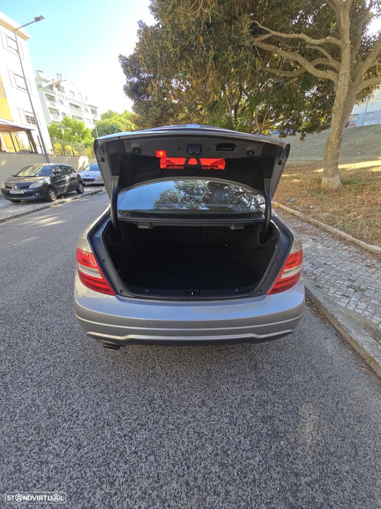 Mercedes-Benz C 250 CGi BE - 27