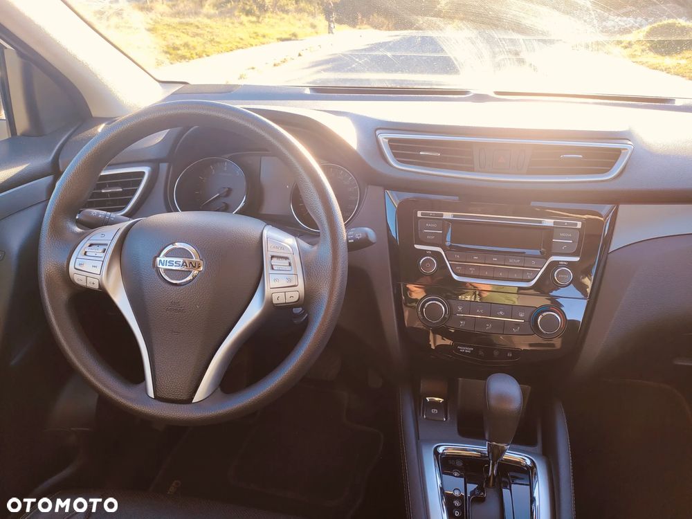 Nissan Qashqai 1.2 DIG-T Acenta Xtronic - 9