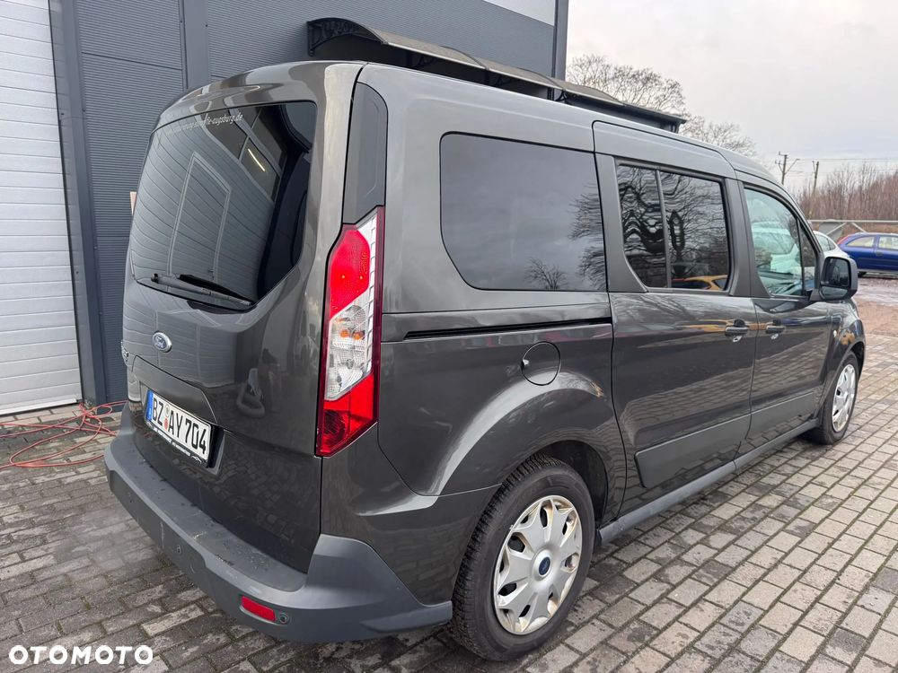 Ford Tourneo Connect Grand - 38