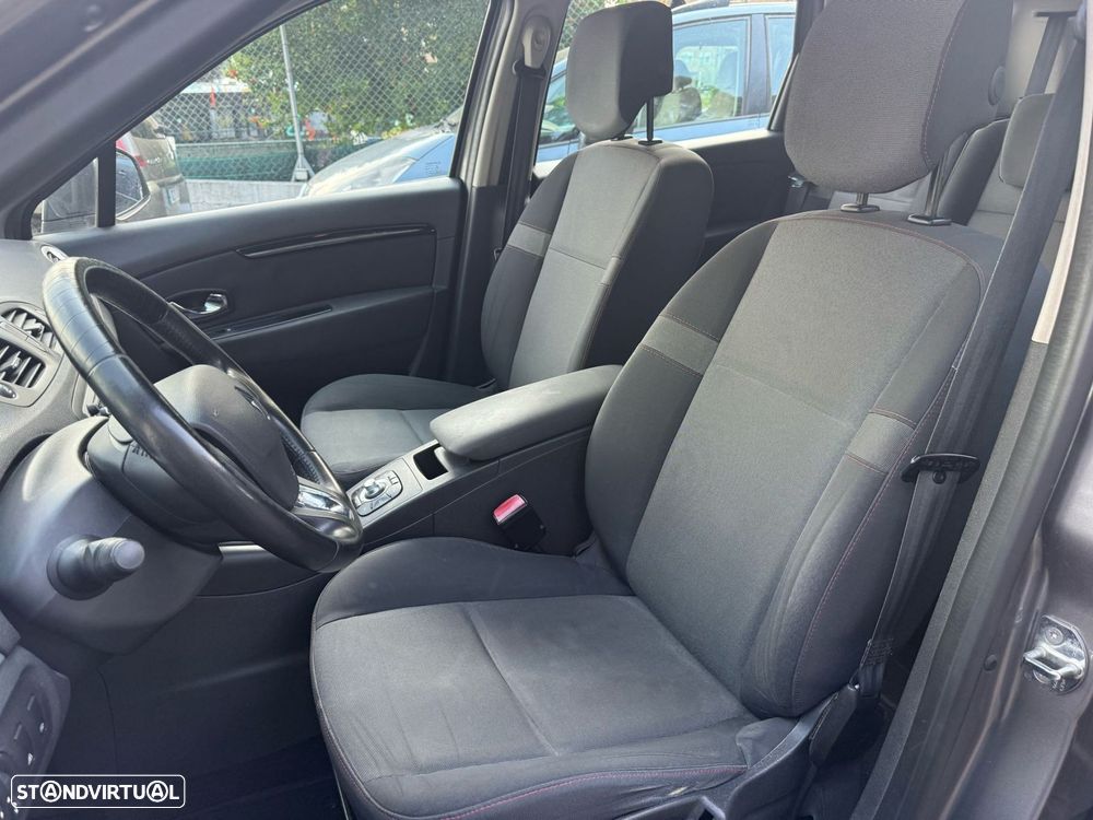 Renault Grand Scénic 1.5 dCi Expression SS - 12