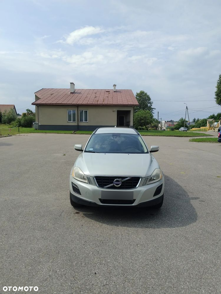 Volvo XC 60 D3 Momentum - 6