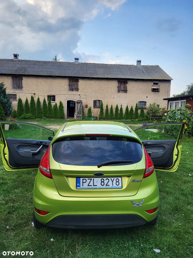 Ford Fiesta 1.25 Trend - 2