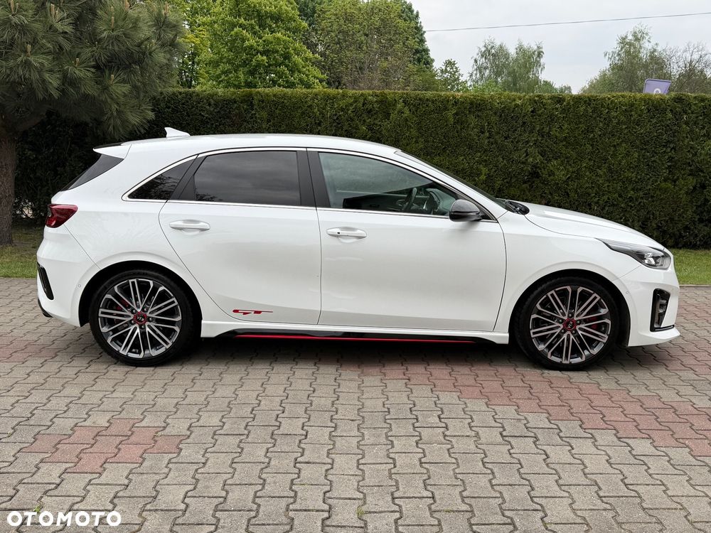 Kia Ceed 1.6 T-GDI GT-Challenge - 9