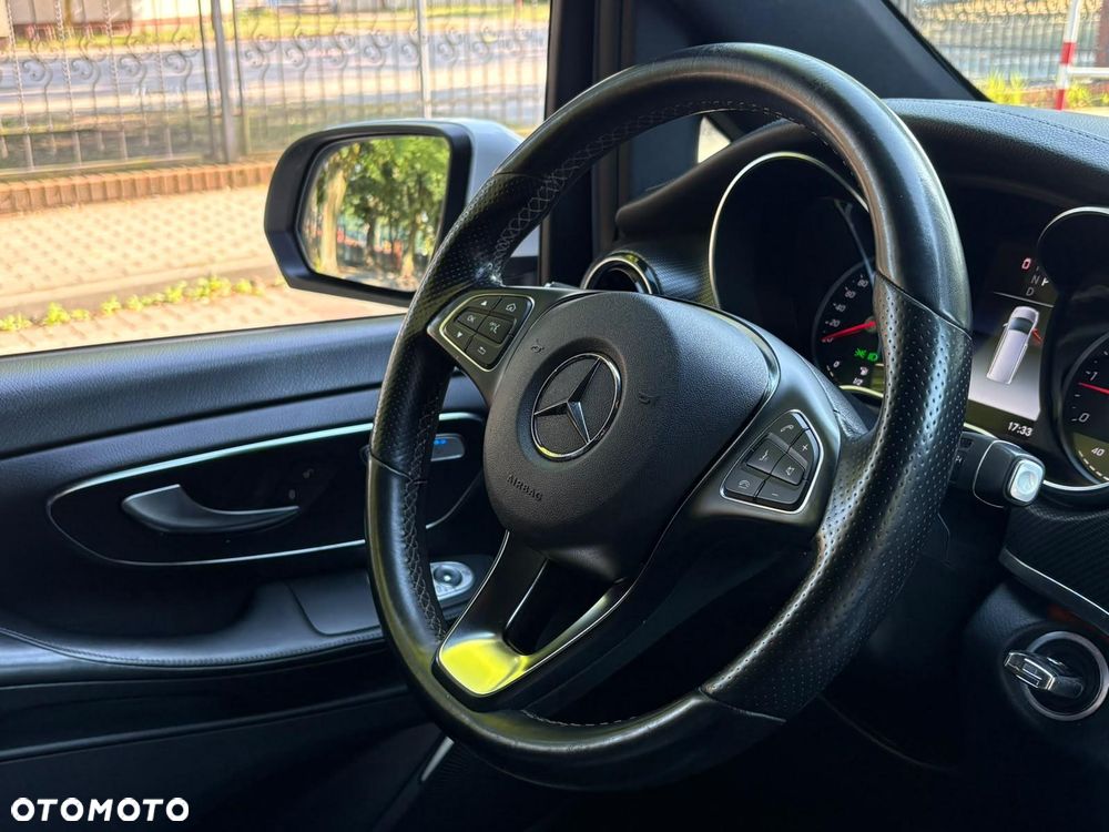 Mercedes-Benz Klasa V 300 d Avantgarde 9G-Tronic (ekstra d³) - 12