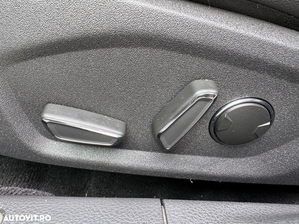 Ford Mondeo 2.0 TDCi Powershift Titanium - 20