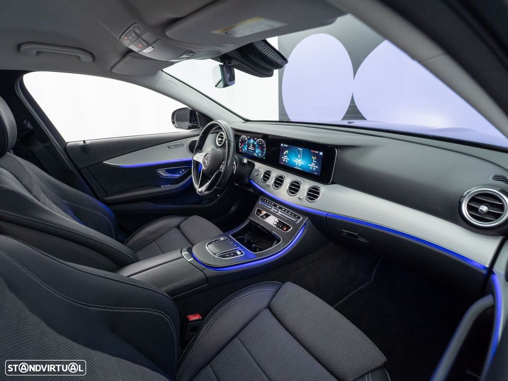 Mercedes-Benz E 300 de Avantgarde - 46