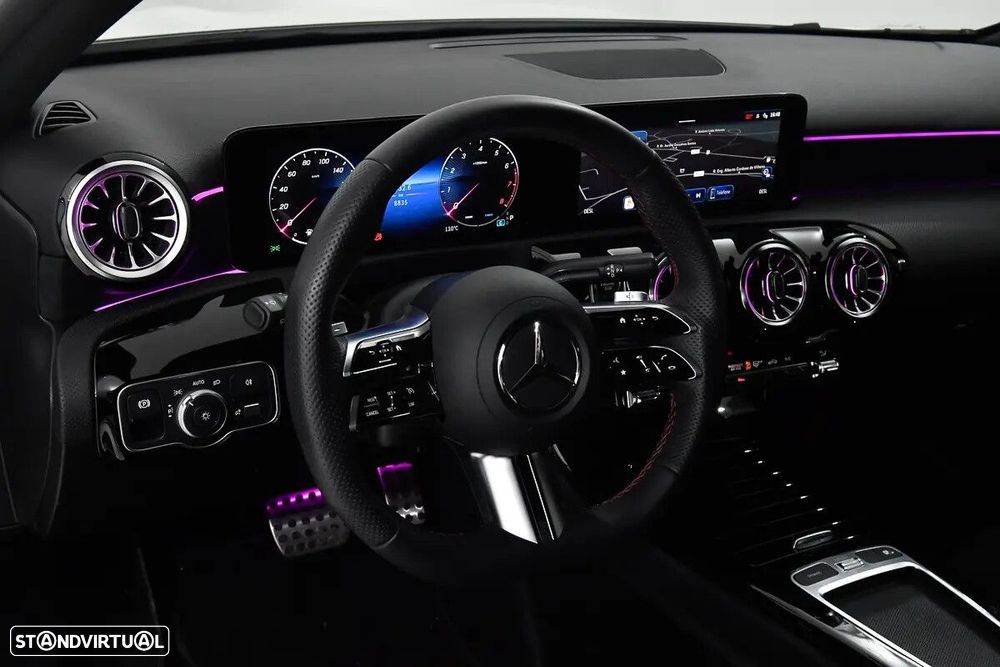 Mercedes-Benz A 200 AMG Line Aut. - 19