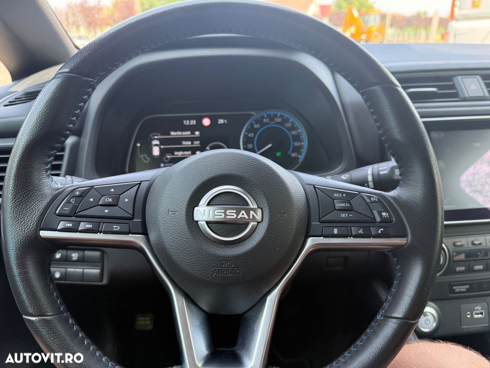 Nissan LEAF 40 kWh - 16