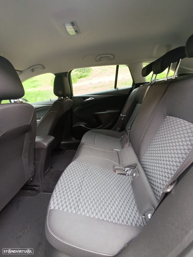 Opel Astra Sports Tourer 1.6 CDTI Ecotec Business Edition S/S - 23