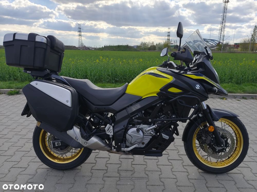 Suzuki V-STROM - 2