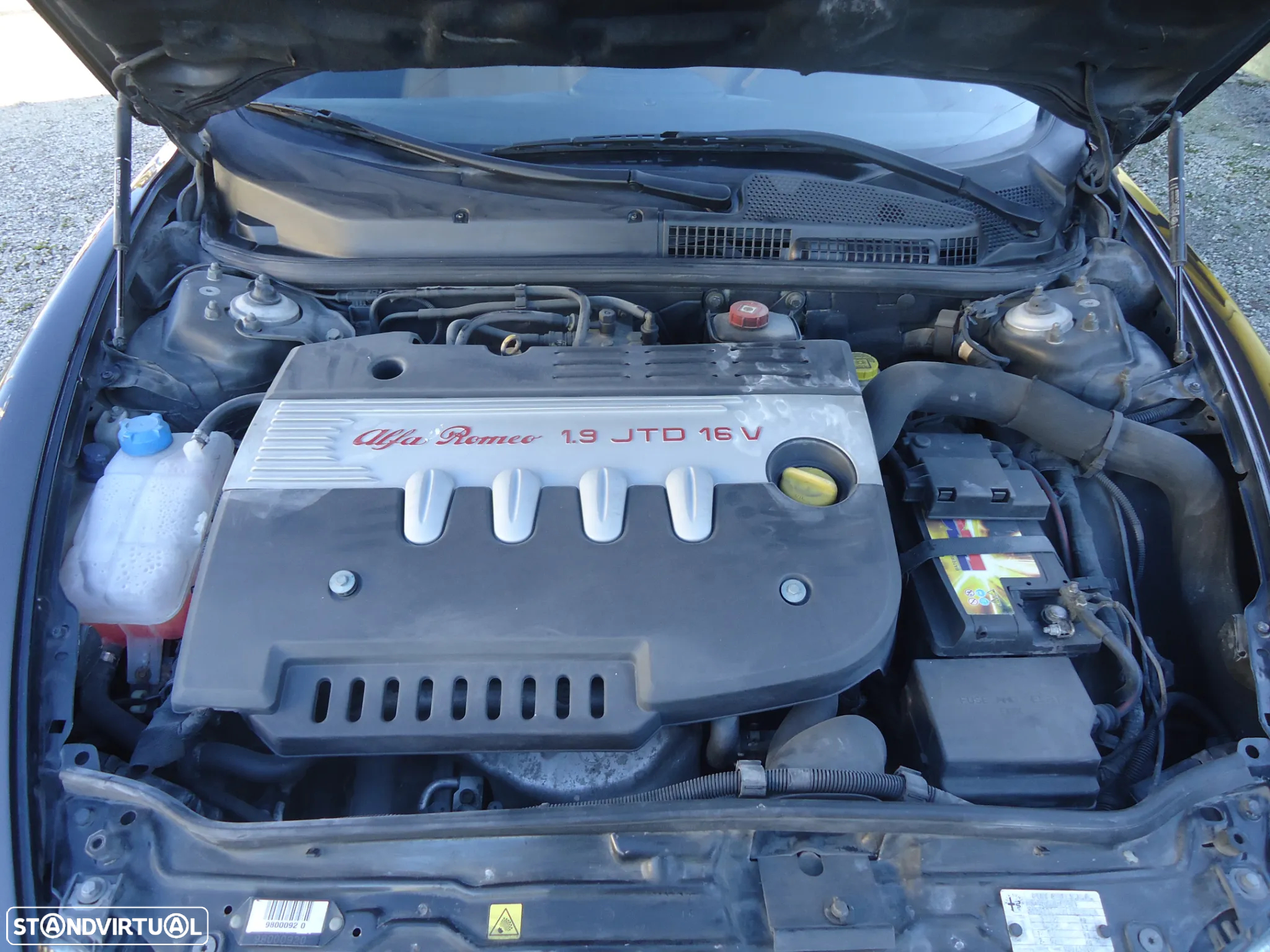 Alfa Romeo GT 1.9 JTD M-JET - 11