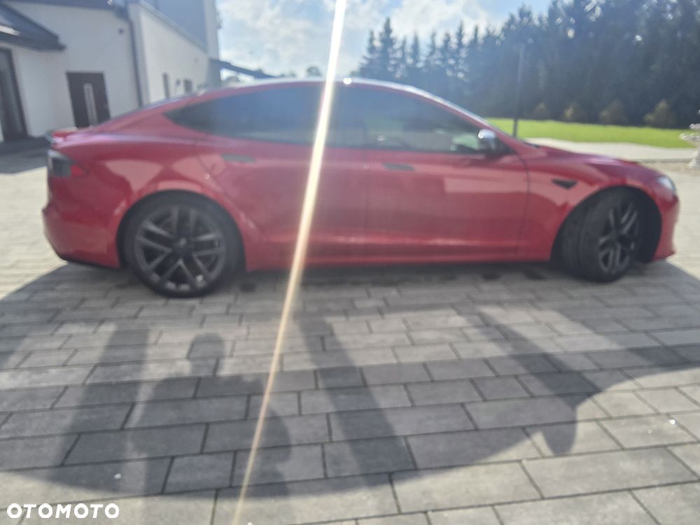 Tesla Model S Plaid - 15