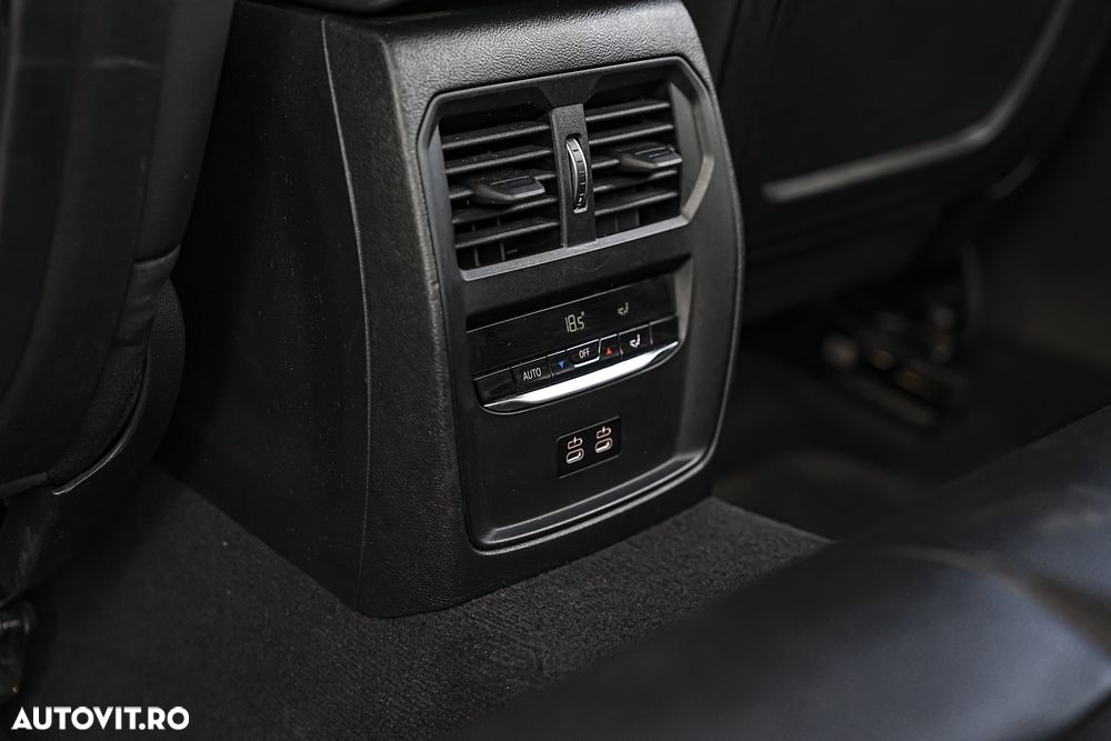 BMW Seria 3 318i Aut. Advantage - 19