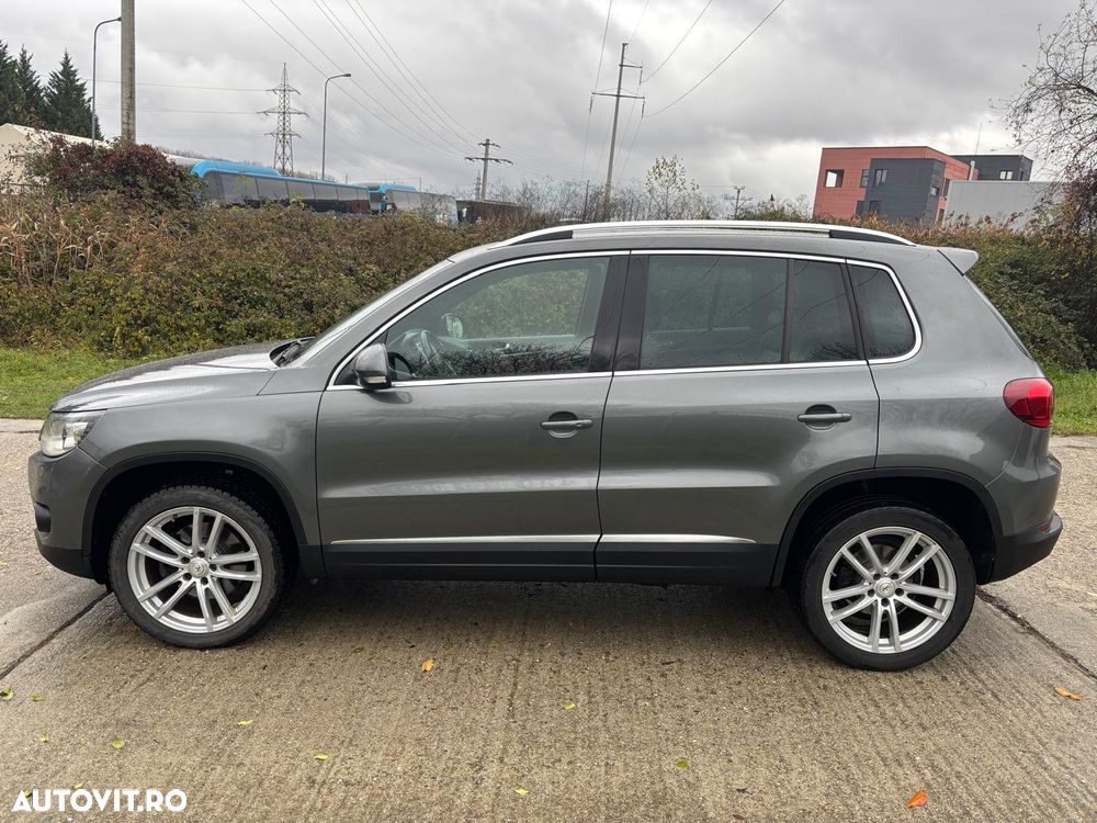 Volkswagen Tiguan 2.0 TDI 4Motion BMT Sport & Style - 4
