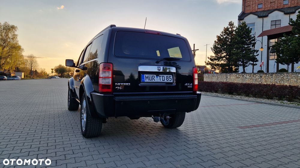 Dodge Nitro 2.8 CRD DPF Automatik R/T - 11