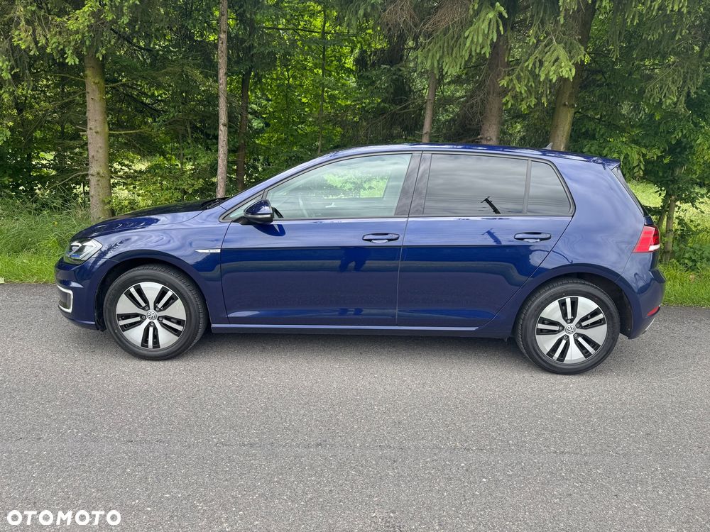 Volkswagen Golf - 3