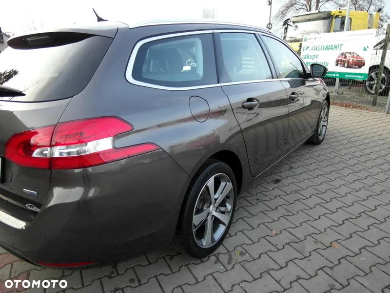 Peugeot 308 SW HDi FAP 150 Allure - 15