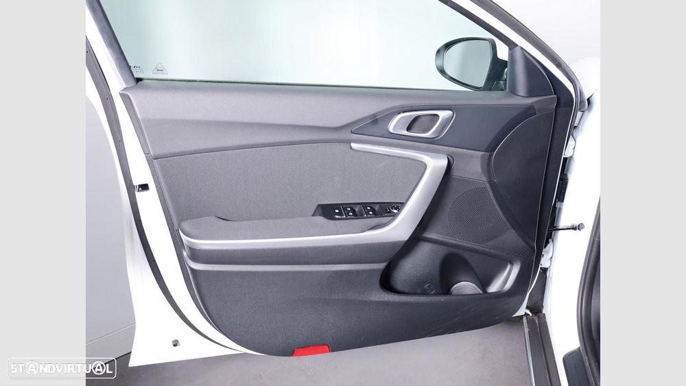 Kia XCeed 1.0 T-GDI Dynamic+ - 9