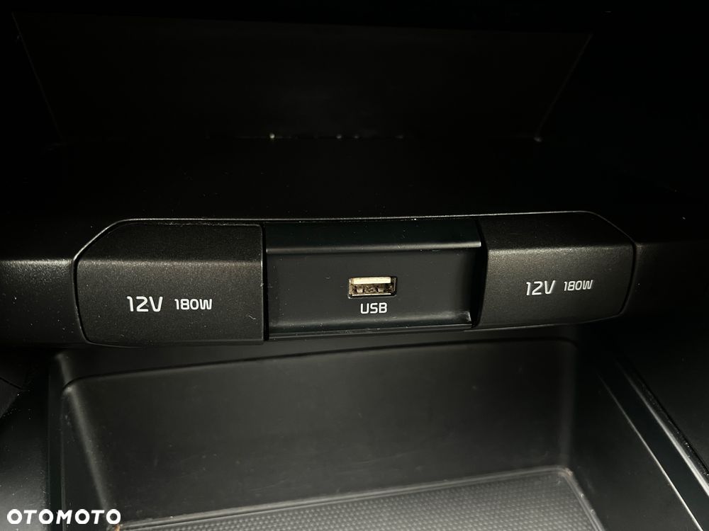 Kia Ceed 1.6 CRDi SCR L Business Line - 33