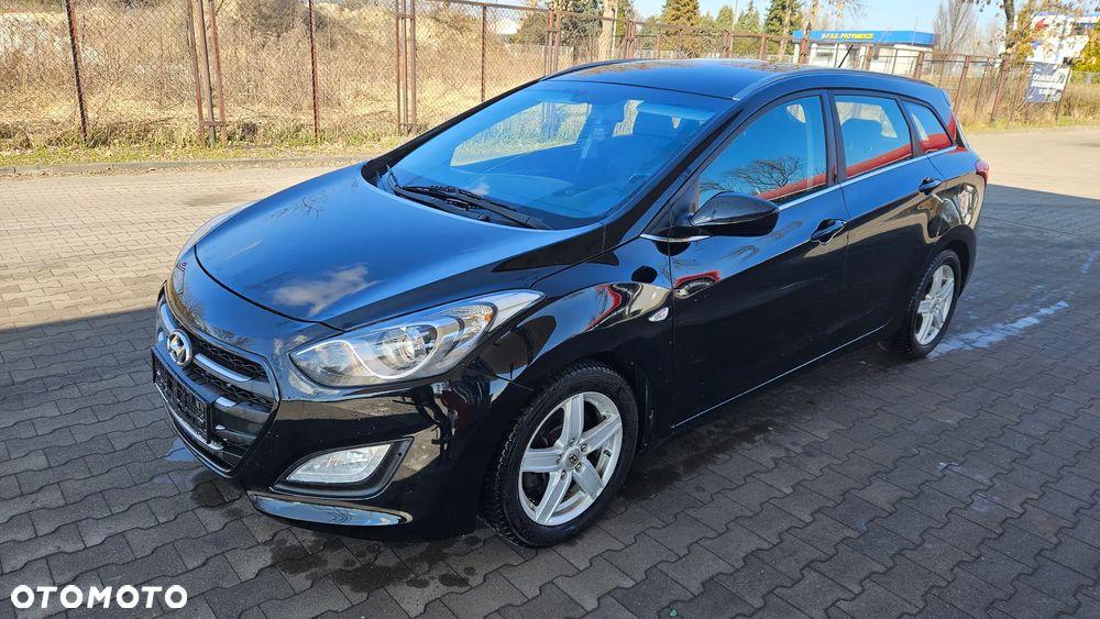 Hyundai i30 blue 1.6 GDI Trend - 17