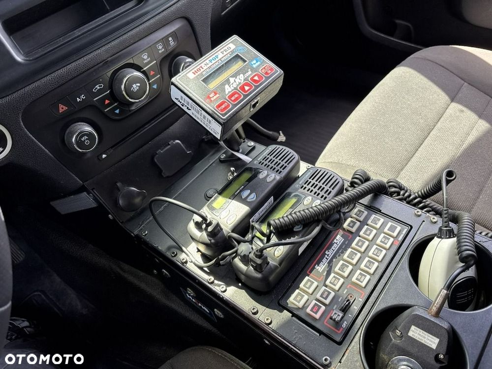 Dodge Charger - 13