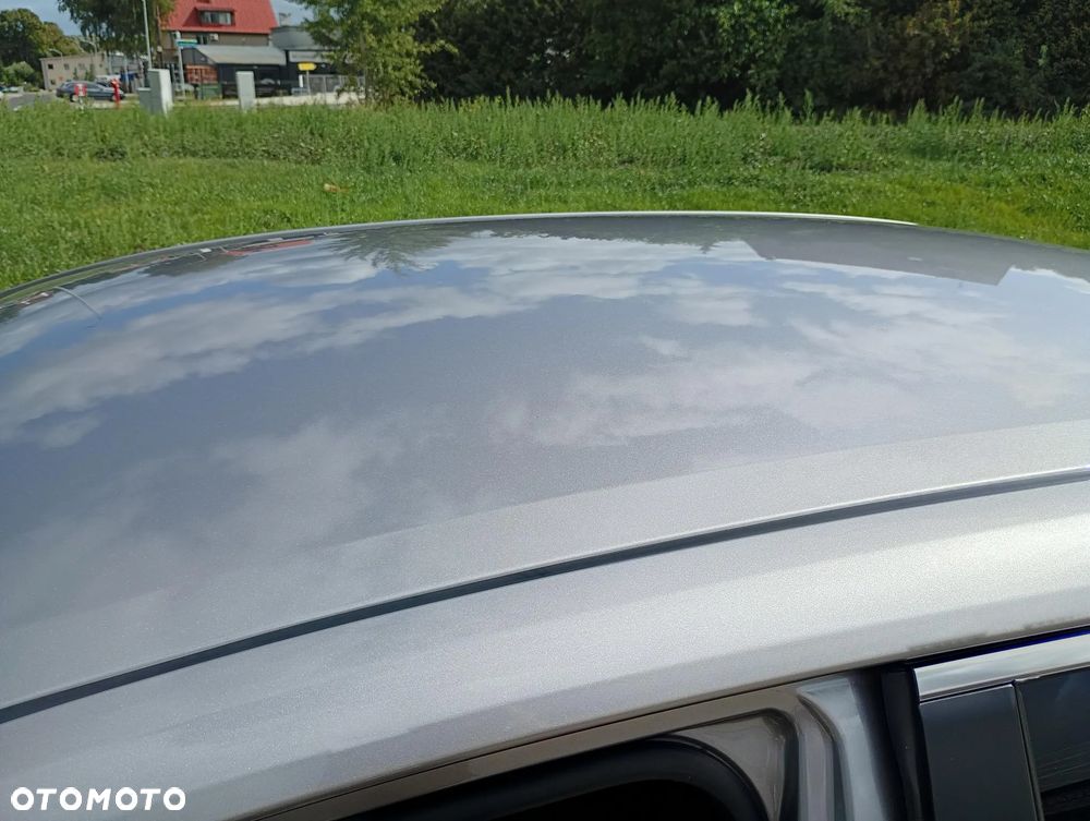 Toyota Corolla 1.6 Comfort - 25