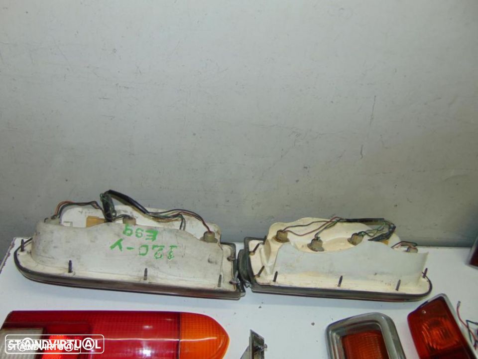 Farolins para carros antigos Datsun 120Y - 5