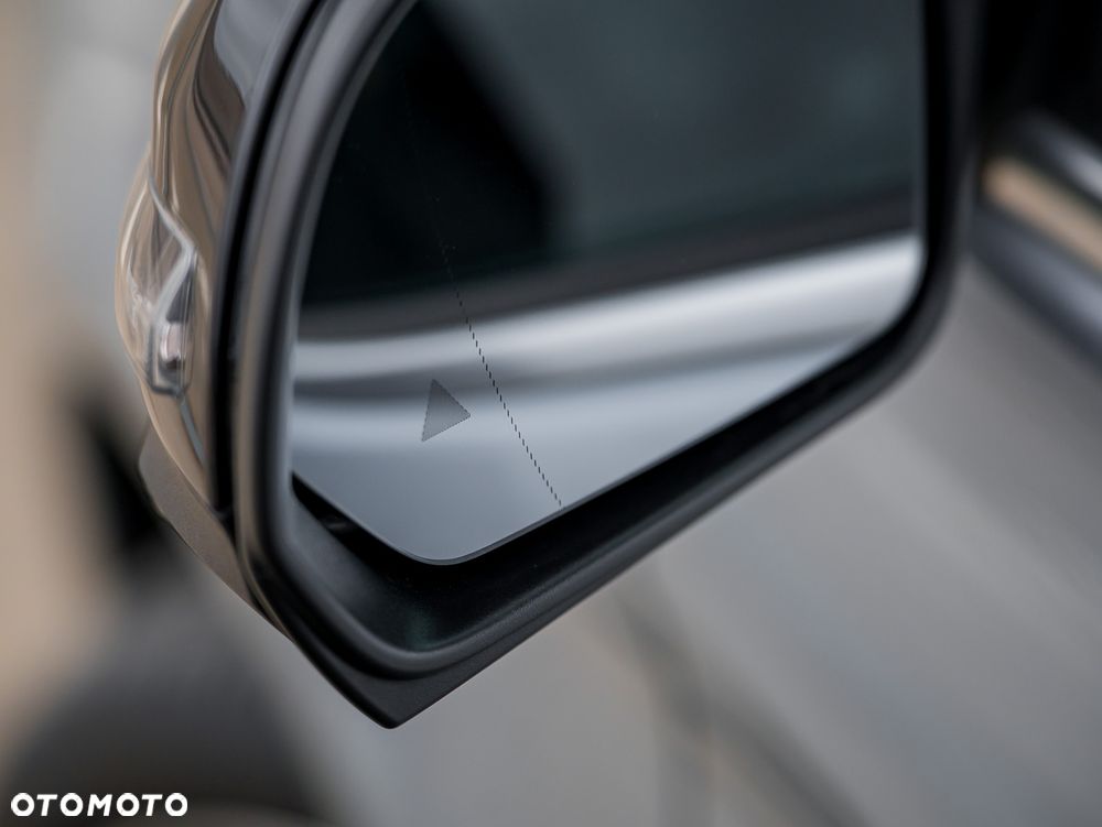 Mercedes-Benz Klasa V 250 d 4-Matic 9G-Tronic Exclusive (d³ugi) - 38