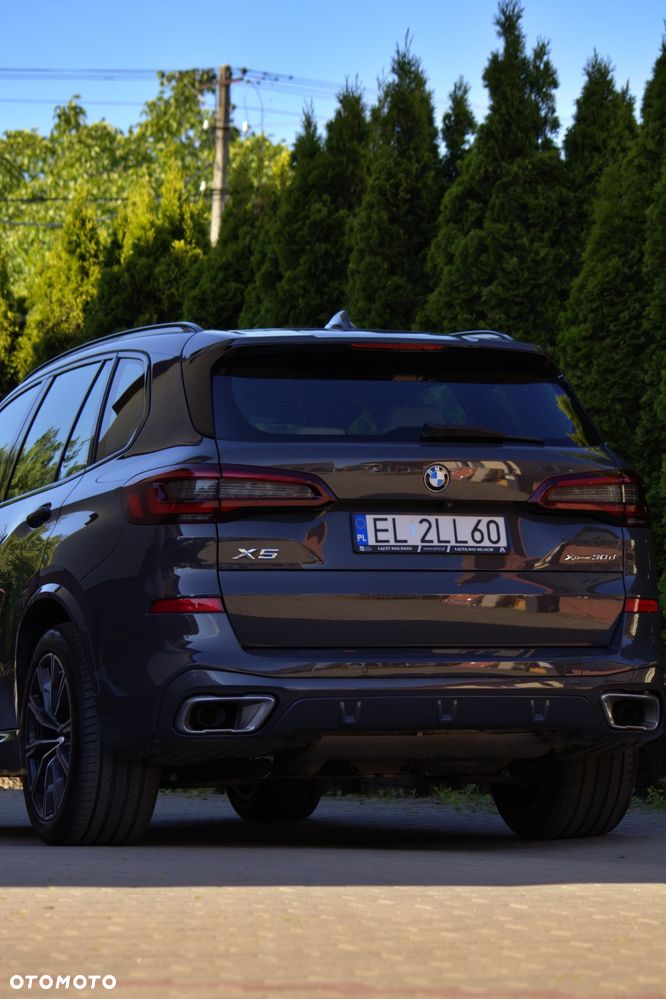 BMW X5 xDrive30d mHEV - 23