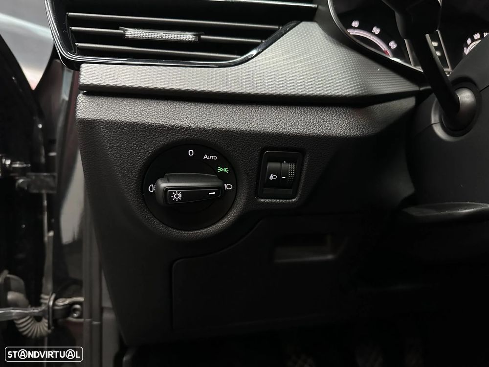 Skoda Kamiq 1.0 TSI Ambition - 17