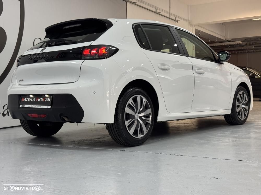 Peugeot 208 1.2 PureTech GT - 18