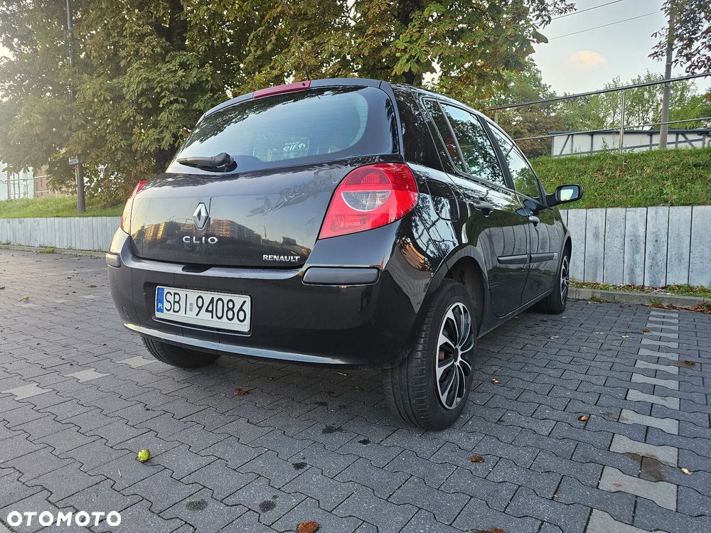 Renault Clio - 3